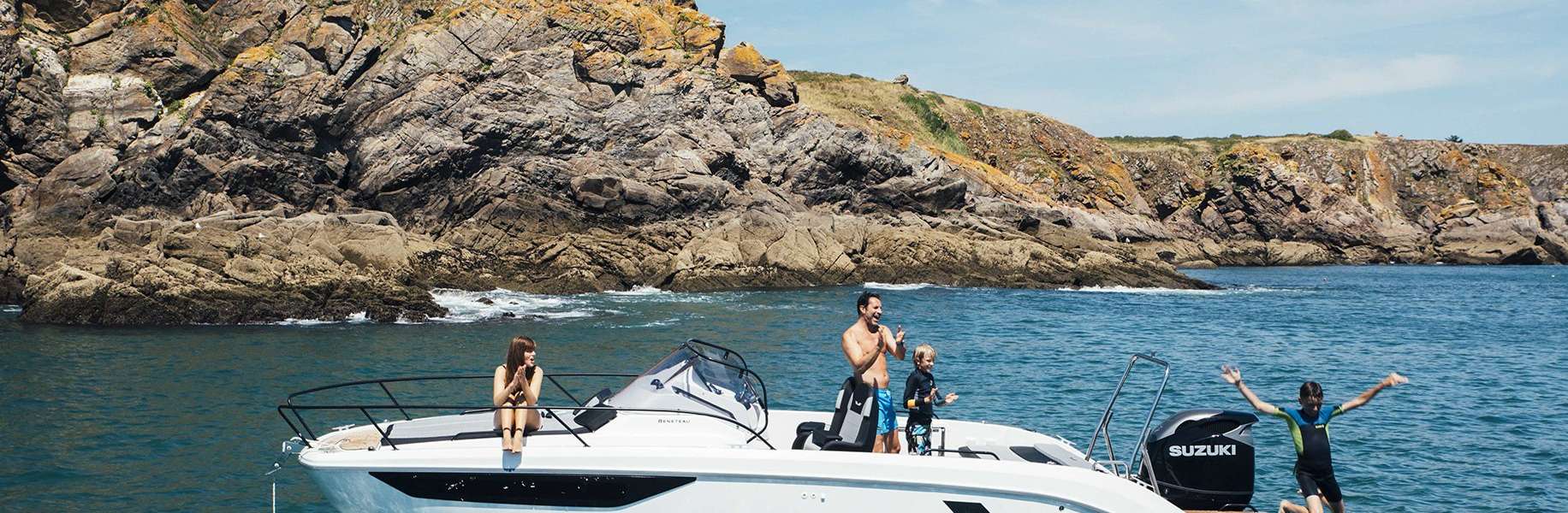 Bateaux à moteur Flyer 8 Sundeck