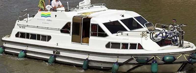 Hausboot Haines Rive 40