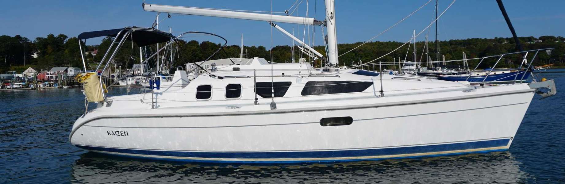 Velero Hunter 320