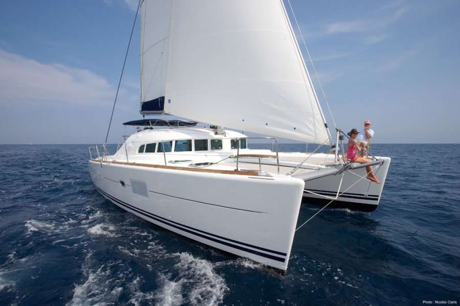 Catamaran Lagoon 410