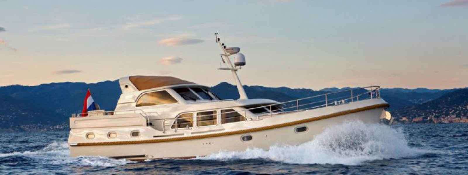 Linssen Grand Sturdy 500