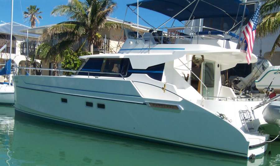 Catamarano a Motore Maryland 37