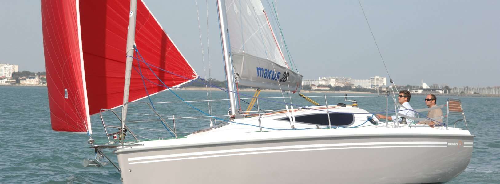 Barca a vela Maxus 28