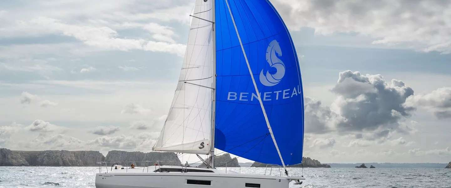 Segelboot Oceanis 37.1