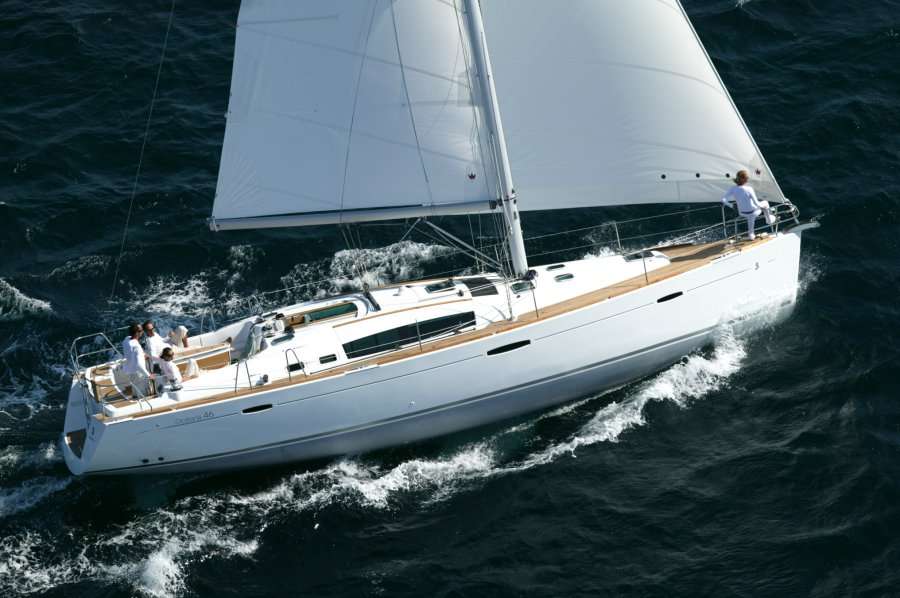 Sailboat Oceanis 46