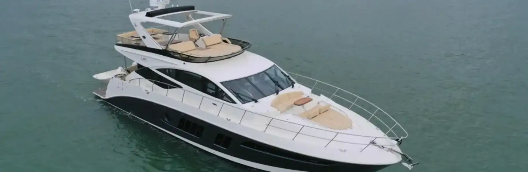 Sea Ray L650 Fly