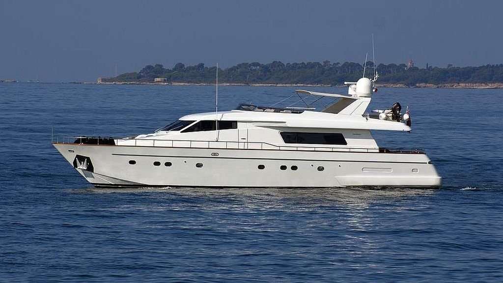 Luksusowy Jacht San Lorenzo 82
