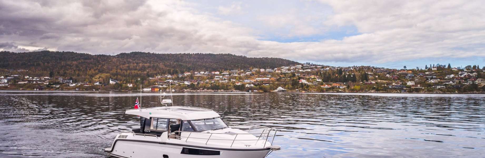 Motor boat Skilsø 35 Panorama