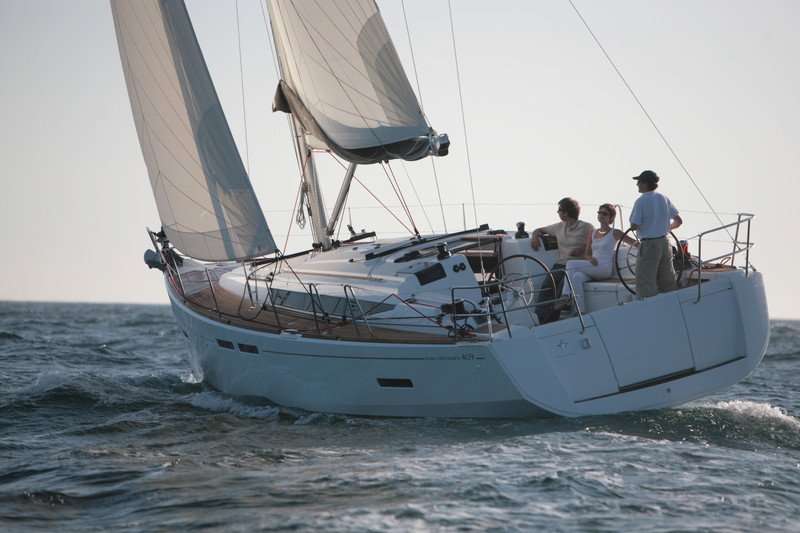 Sailboat Sun Odyssey 409