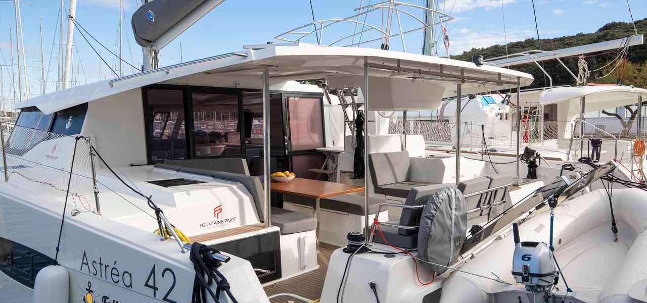 Catamaran Astrea 42