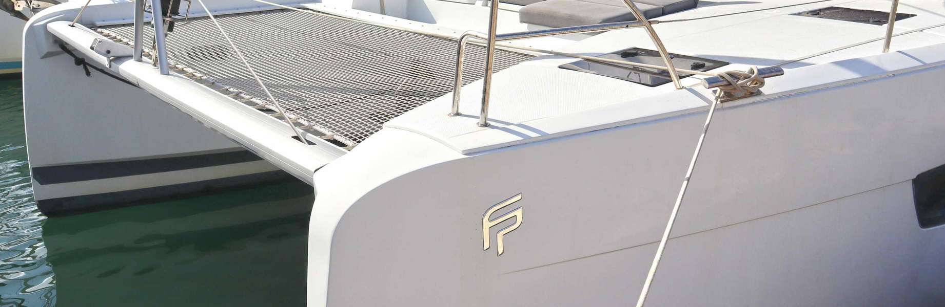 Catamarano Astrea 42