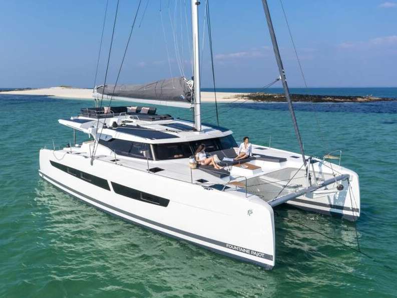 Катамаран Aura 51