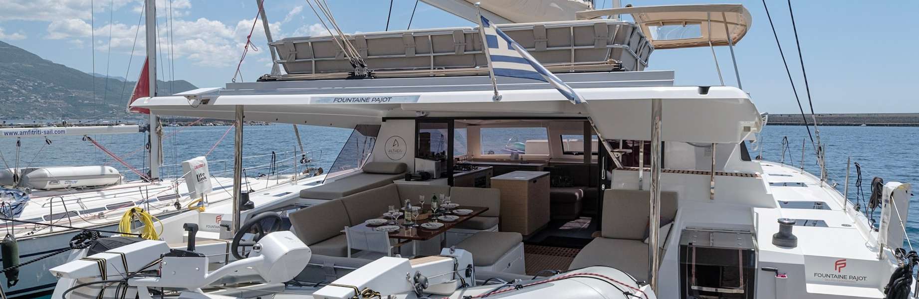 Catamaran Aura 51