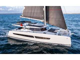 Catamarán Aura 51