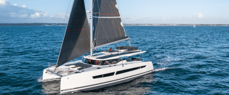 Catamarán Aura 51