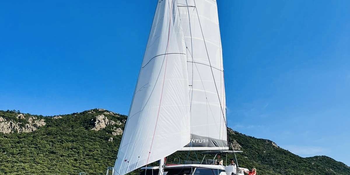Catamaran Aventura 37
