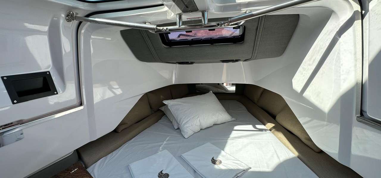 Łódź Motorowa Axopar 37 XC Cross Cabin
