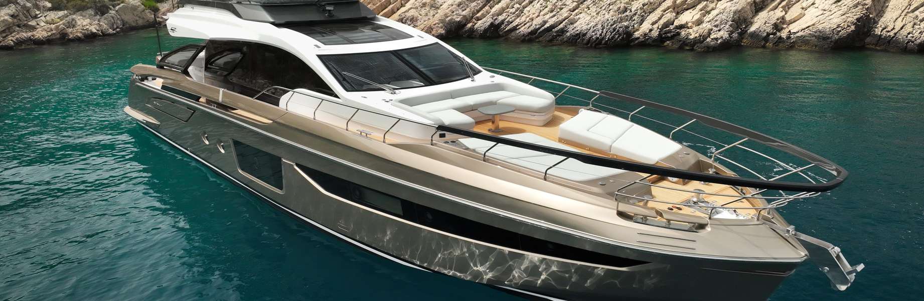 Yate de lujo Azimut S8