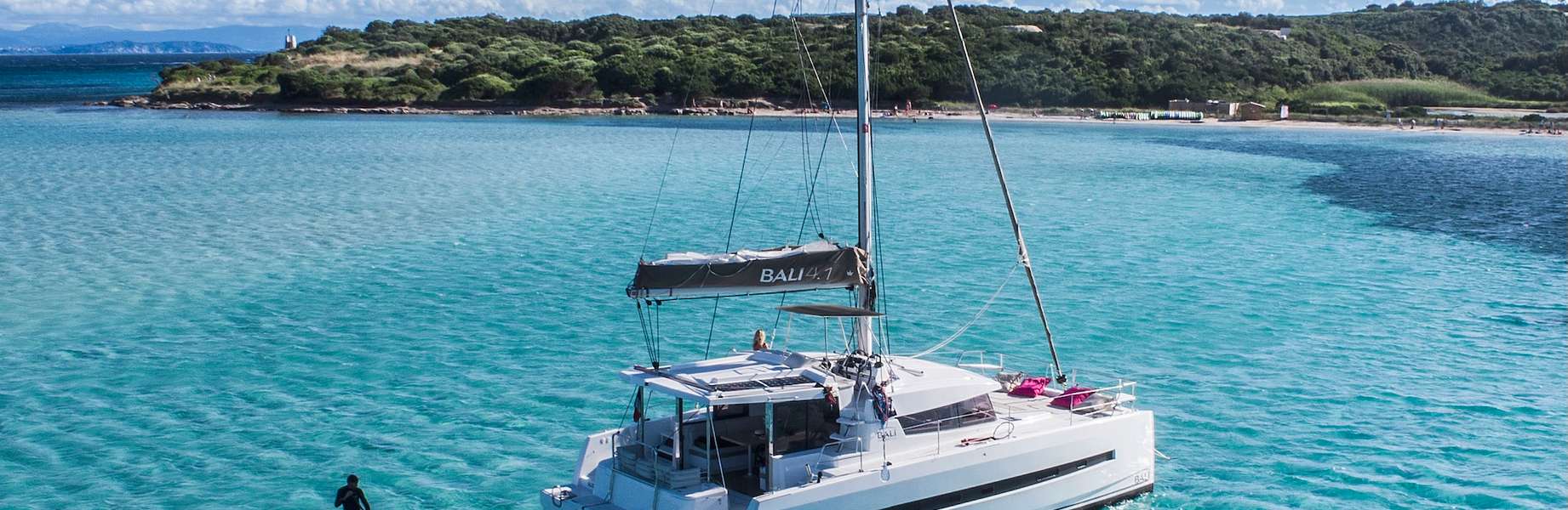 Catamaran Bali 4.1