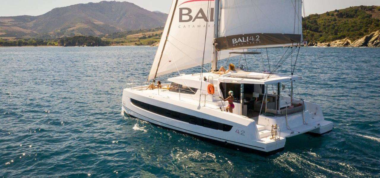 Catamarano Bali 4.2
