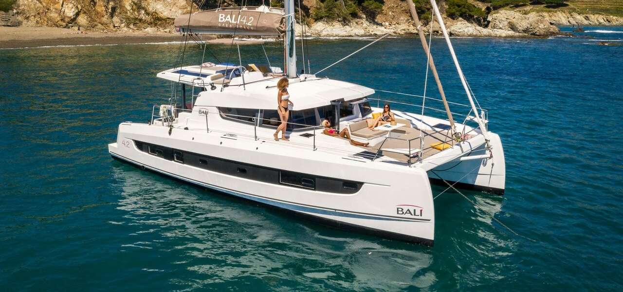 Катамаран Bali 4.2
