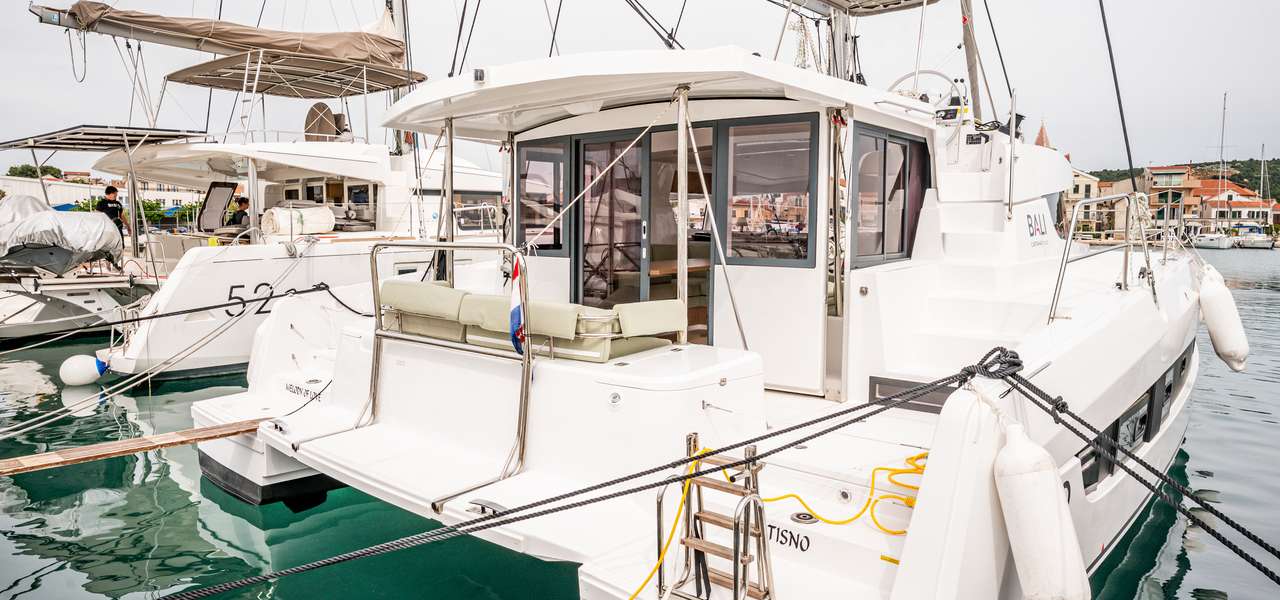 Catamarán Bali 4.2