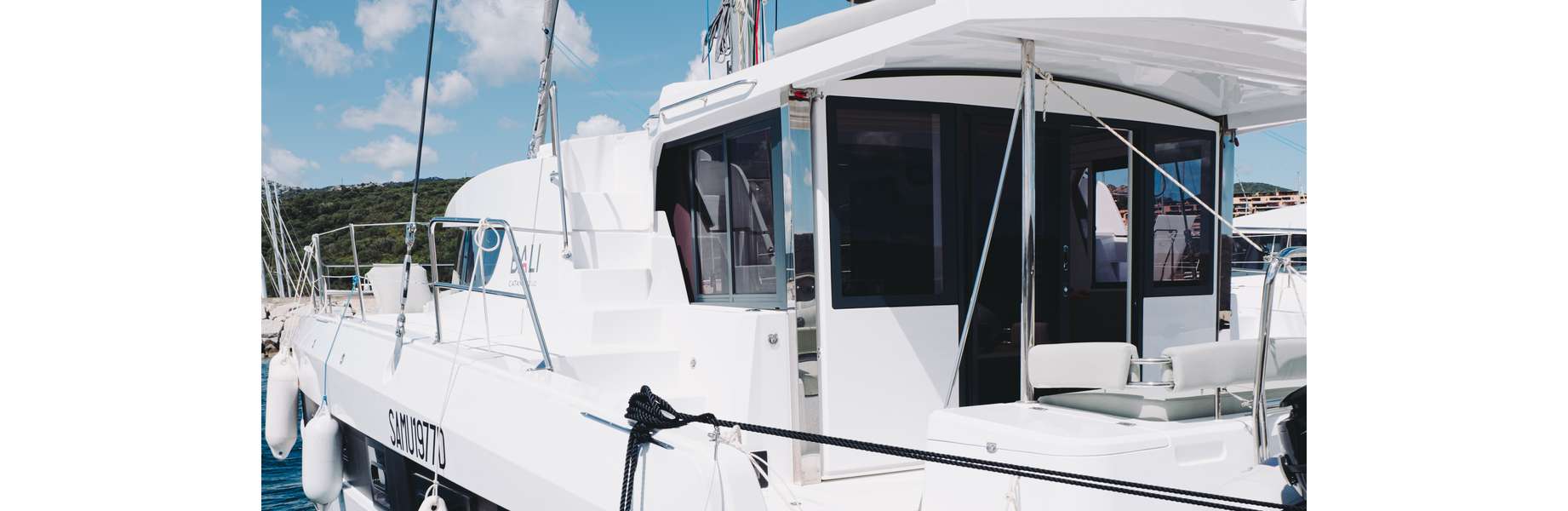 Catamaran Bali 4.2