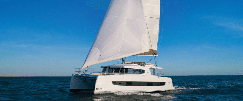 Katamaran Bali 4.4
