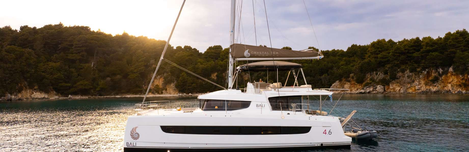 Catamaran Bali 4.6