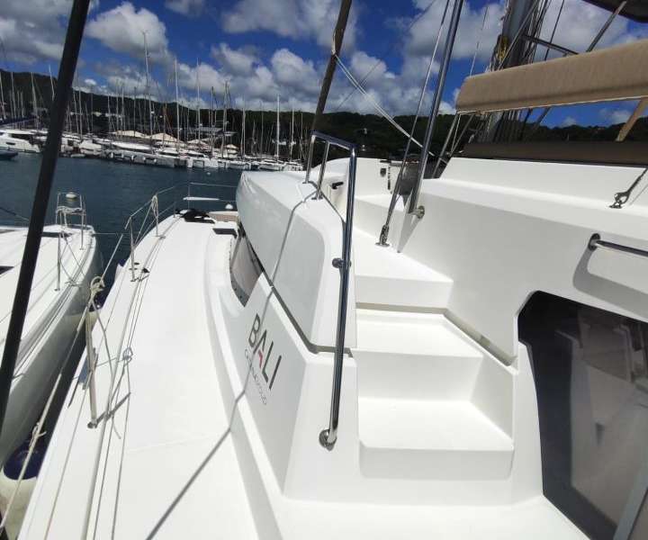 Catamaran Bali 4.8