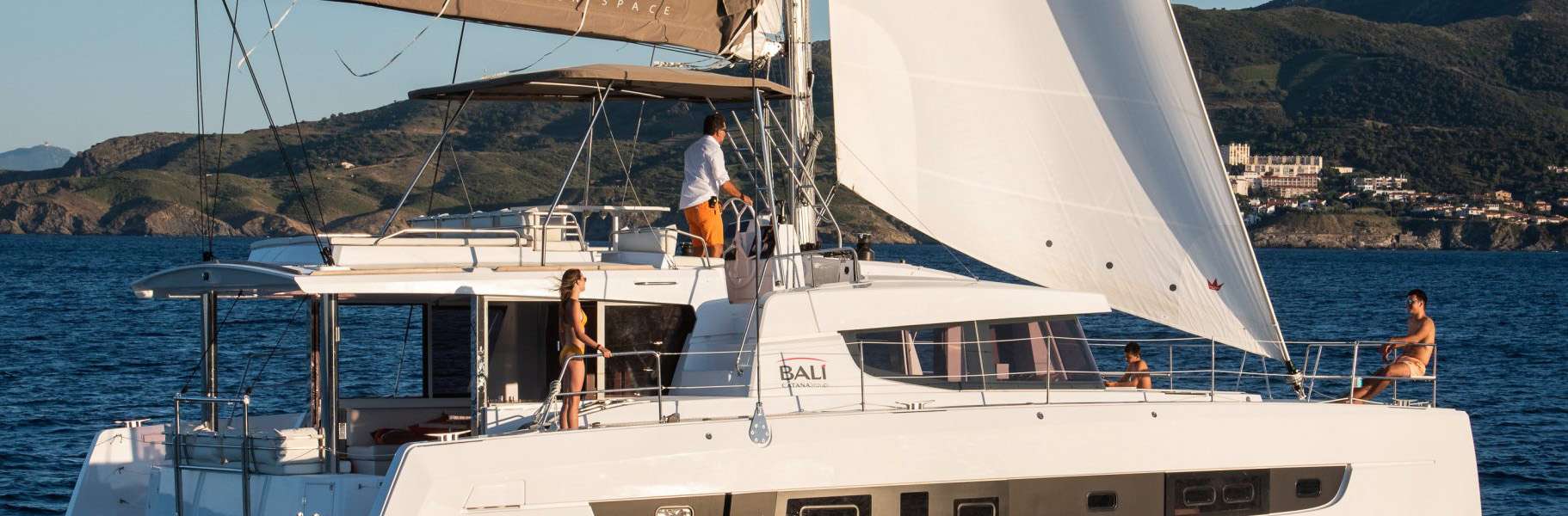 Catamaran Bali 4.8