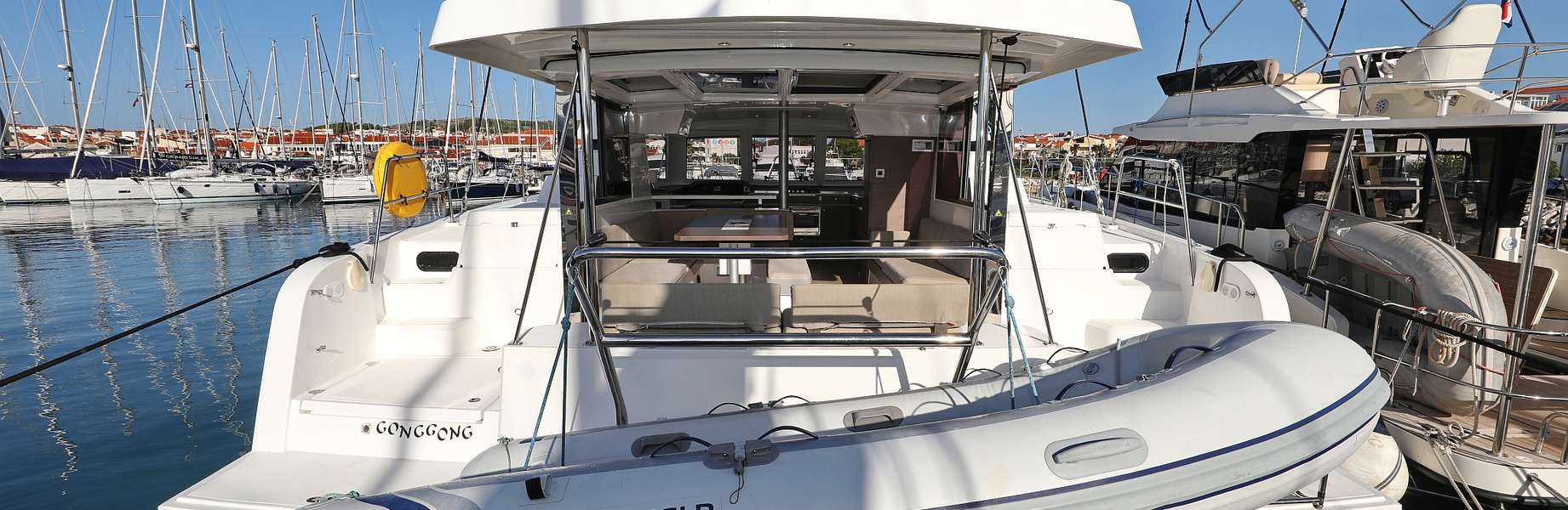Catamarano Bali Catspace Voile