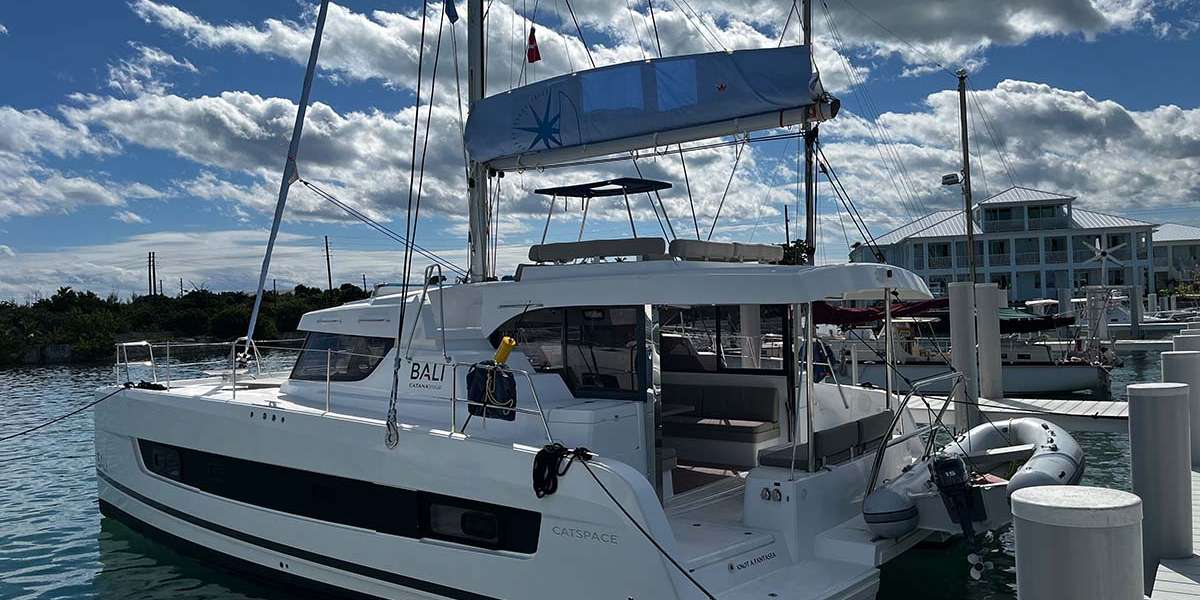Катамаран Bali Catspace Voile