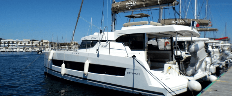 Katamaran Bali Catspace Voile