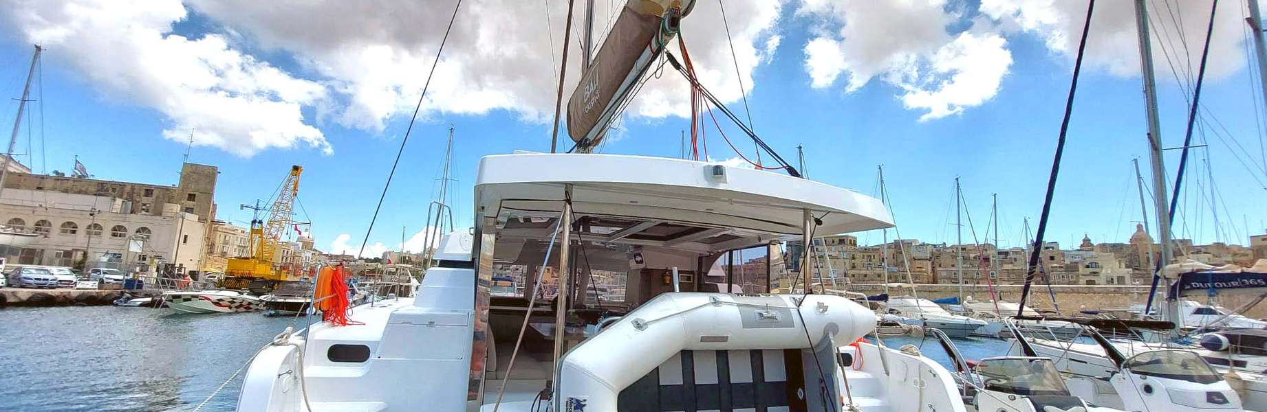 Katamaran Bali Catspace Voile