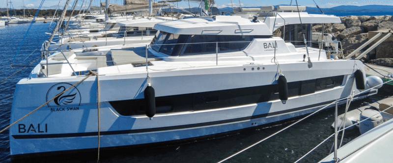 Catamarano Bali Catspace Voile