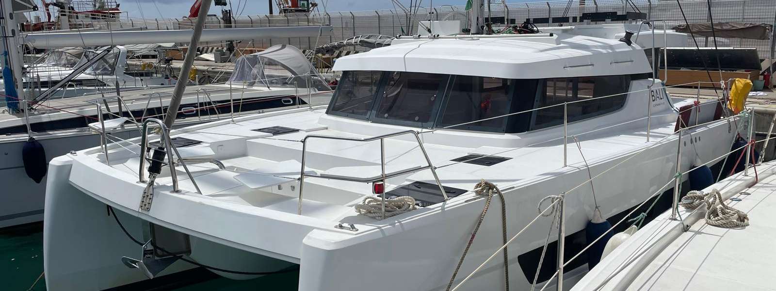 Catamaran Bali Catspace Voile