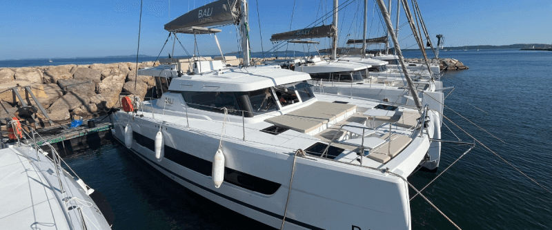 Catamaran Bali Catspace Voile