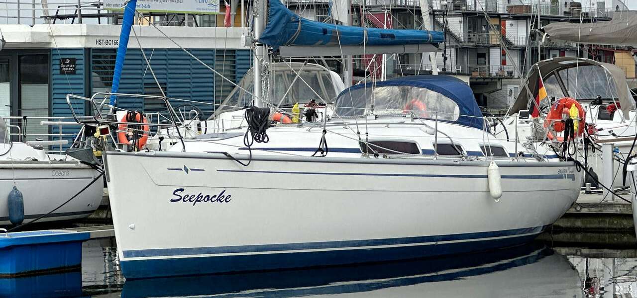 Парусная яхта Bavaria 31 Cruiser