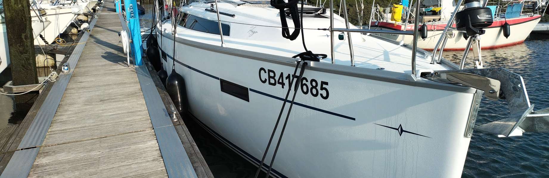 Парусная яхта Bavaria 37 Cruiser