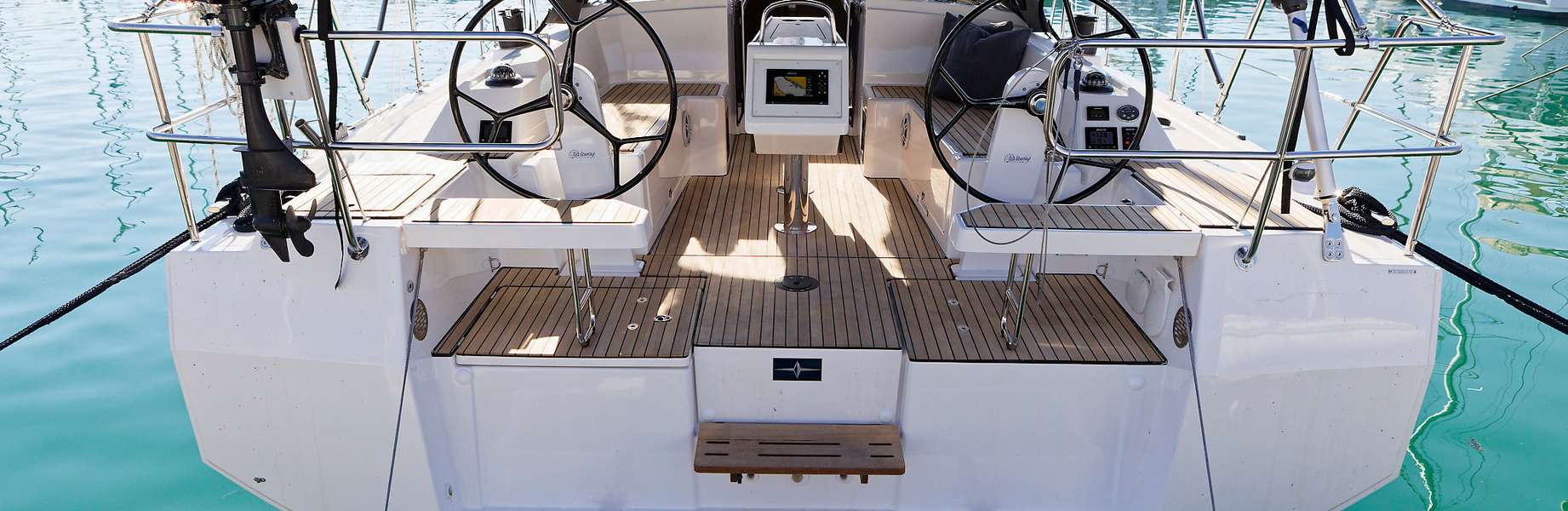 Velero Bavaria C38