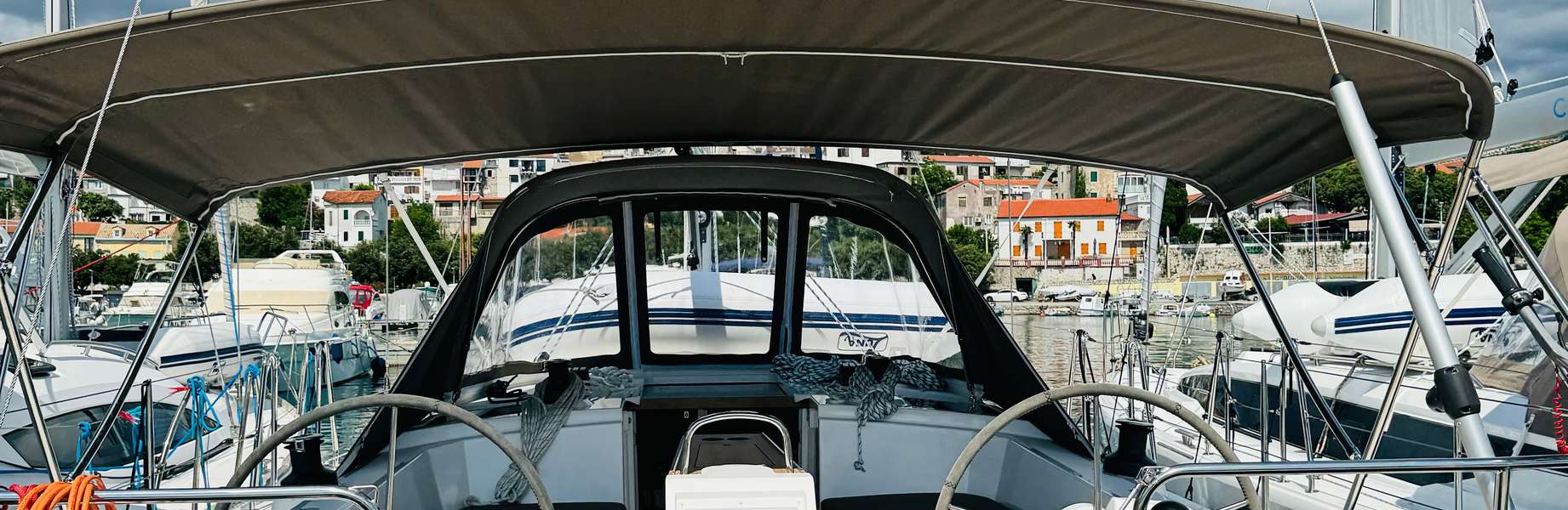 Velero Bavaria C38