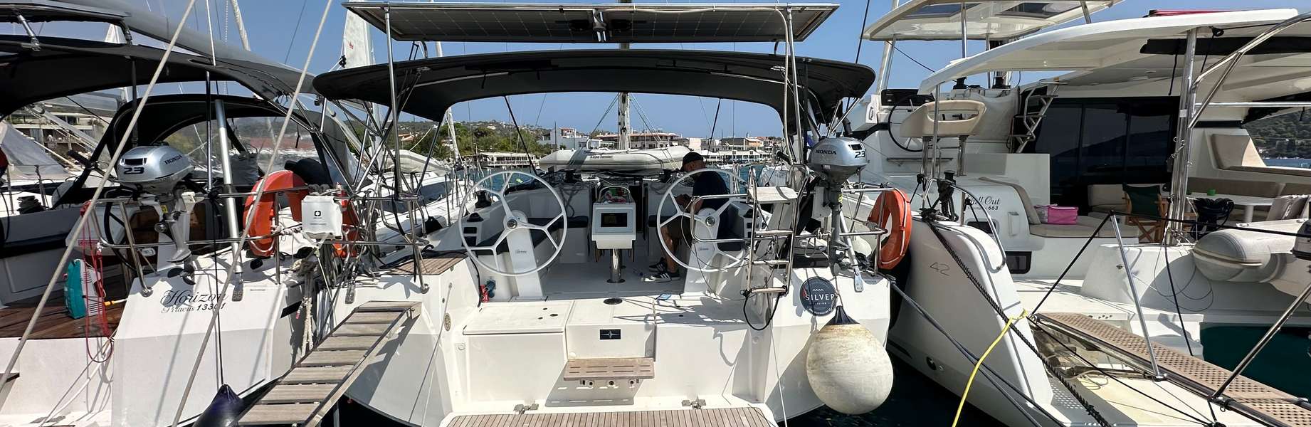 Sailboat Bavaria C42