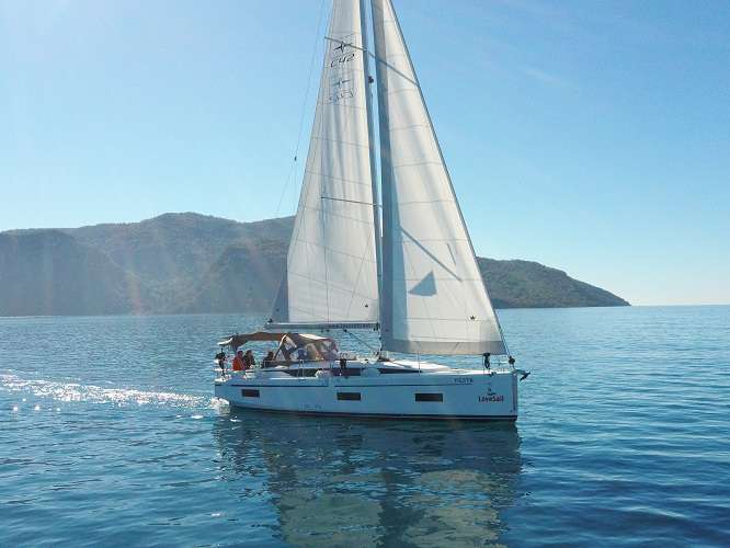 Voilier Bavaria C42