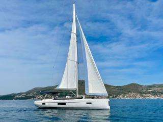 Barca a vela Bavaria Cruiser 57