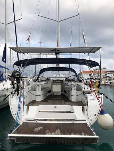 Sailboat Bavaria Cruiser 45