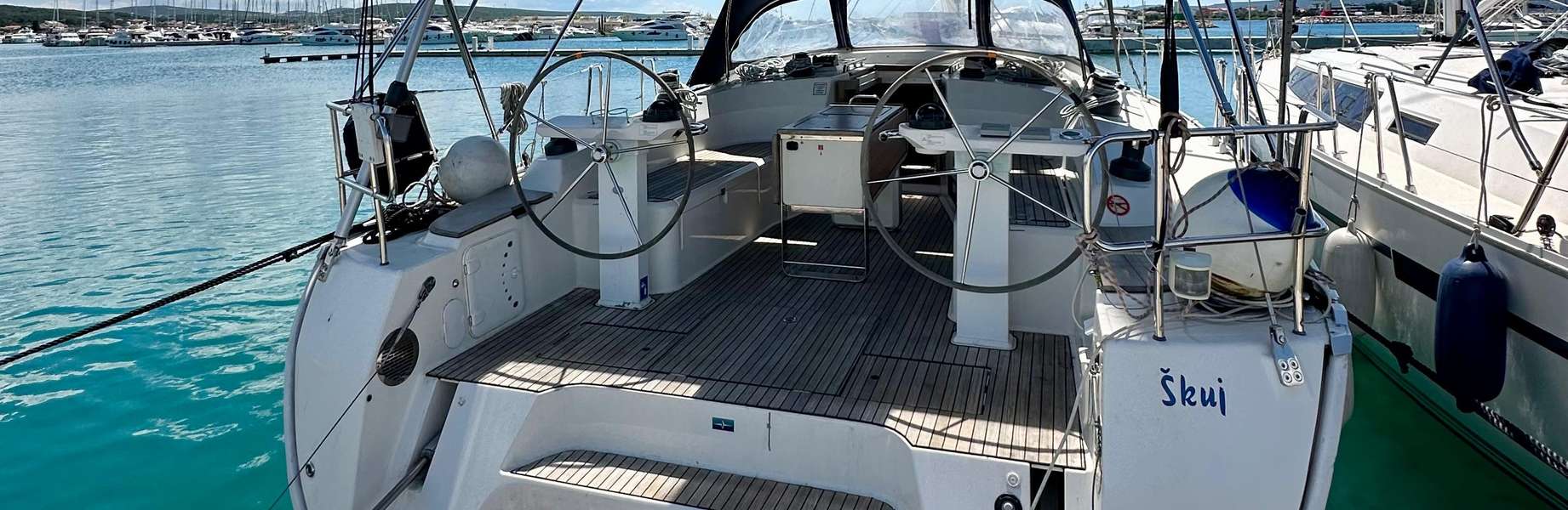 Sailboat Bavaria Cruiser 45