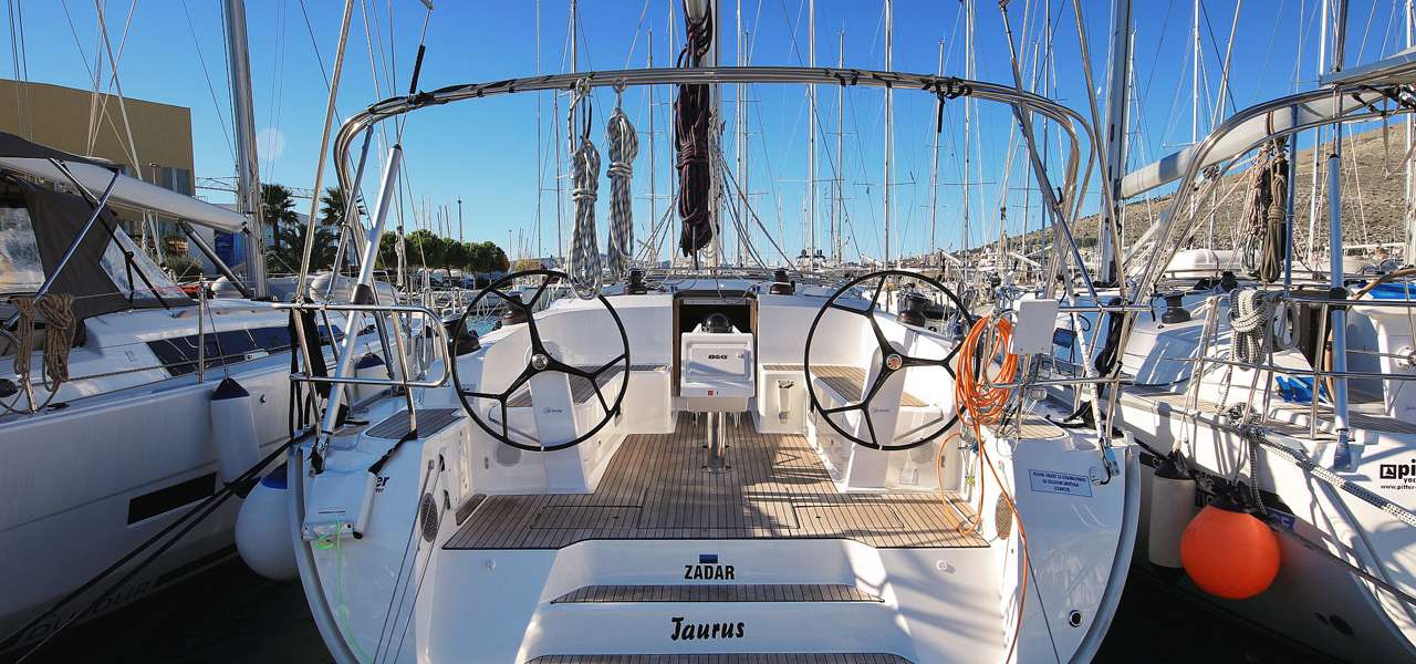 Sailboat Bavaria 46 Cruiser