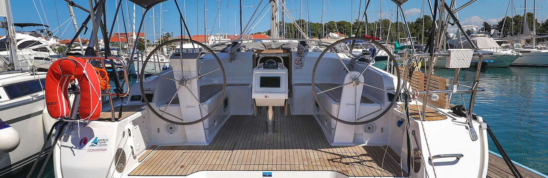 Sailboat Bavaria Cruiser 46