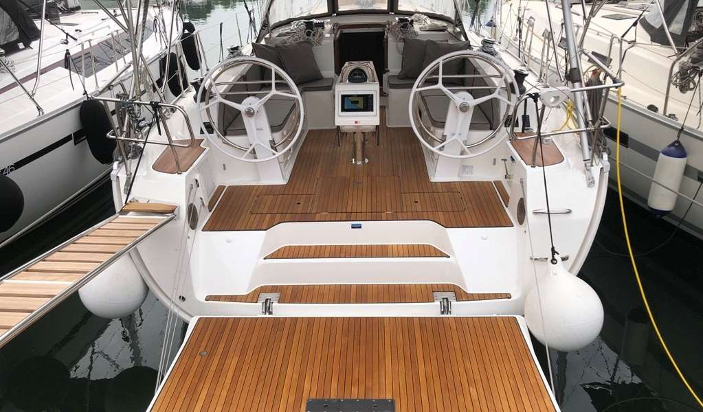 Łódź Żaglowa Bavaria 46 Cruiser